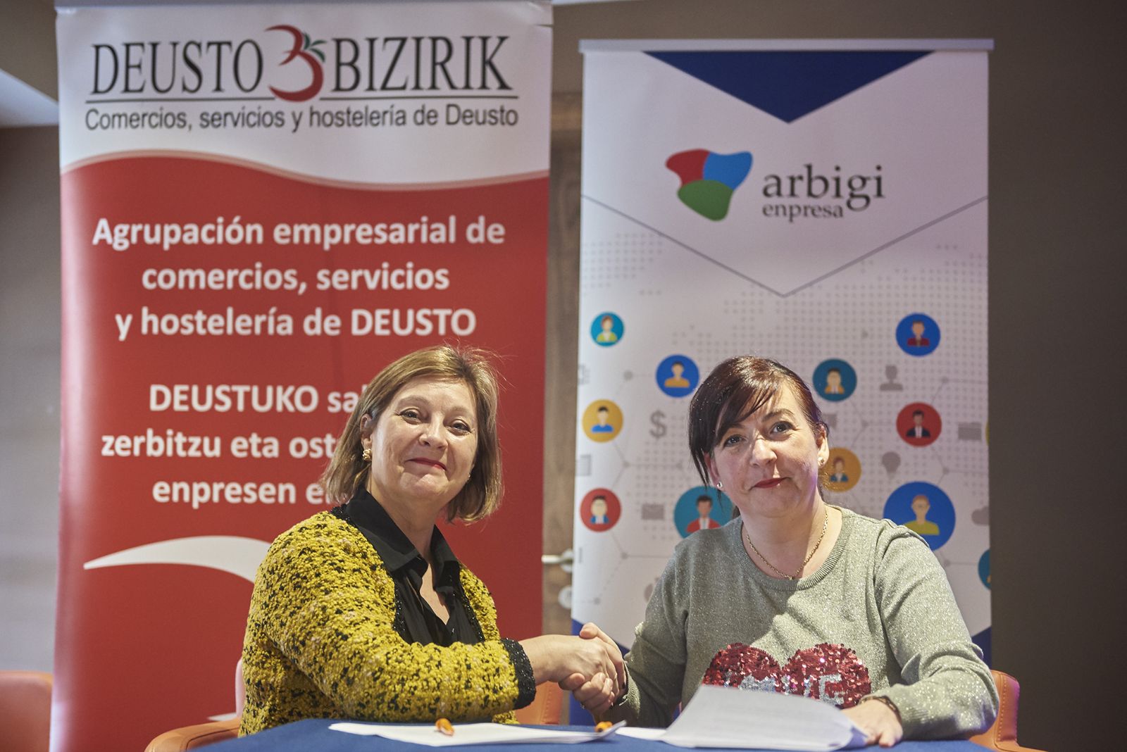 Arbigi y Deusto Bizirik firman un acuerdo de colaboración